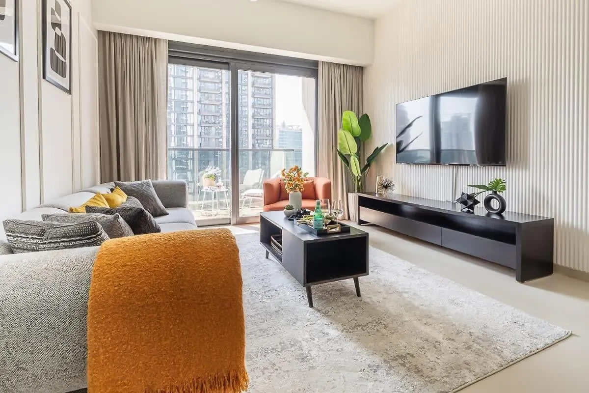 Frank Porter - Act One Tower 1 Dubai 0*,  United Arab Emirates