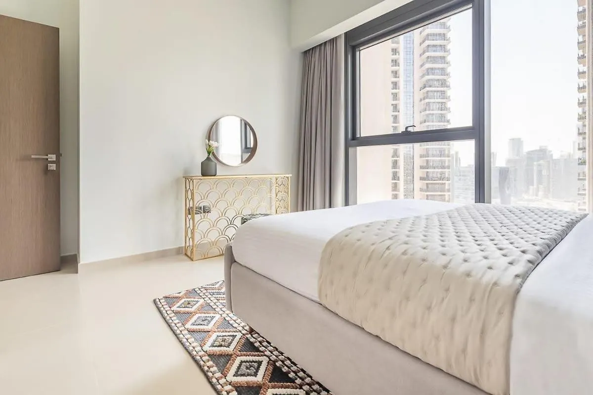 Frank Porter - Act One Tower 1 Dubai Apartment