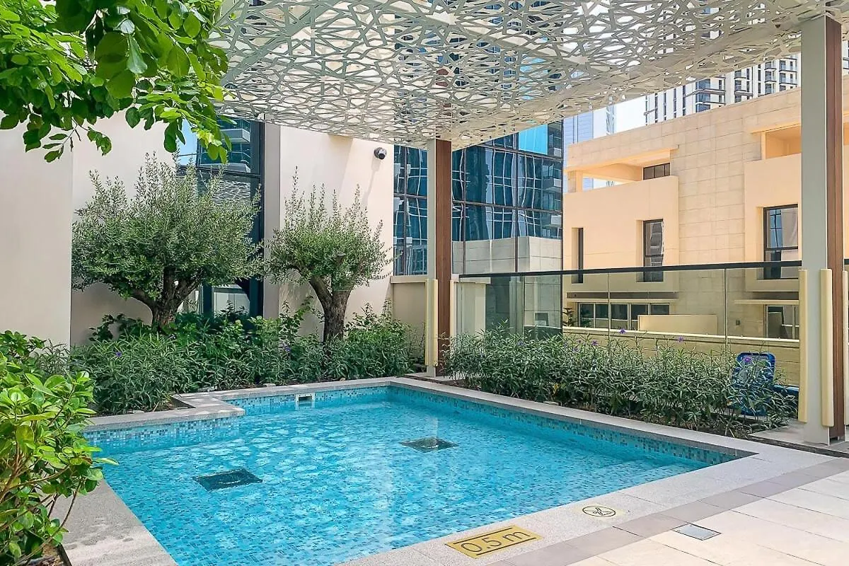 Frank Porter - Act One Tower 1 Dubai Apartment